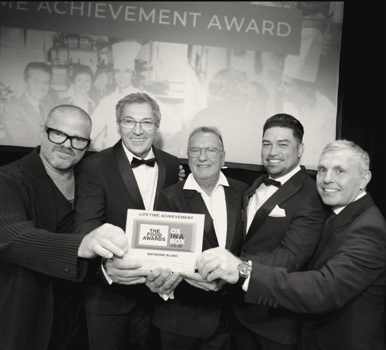 Chefs presenting a Lifetime Achievement award
